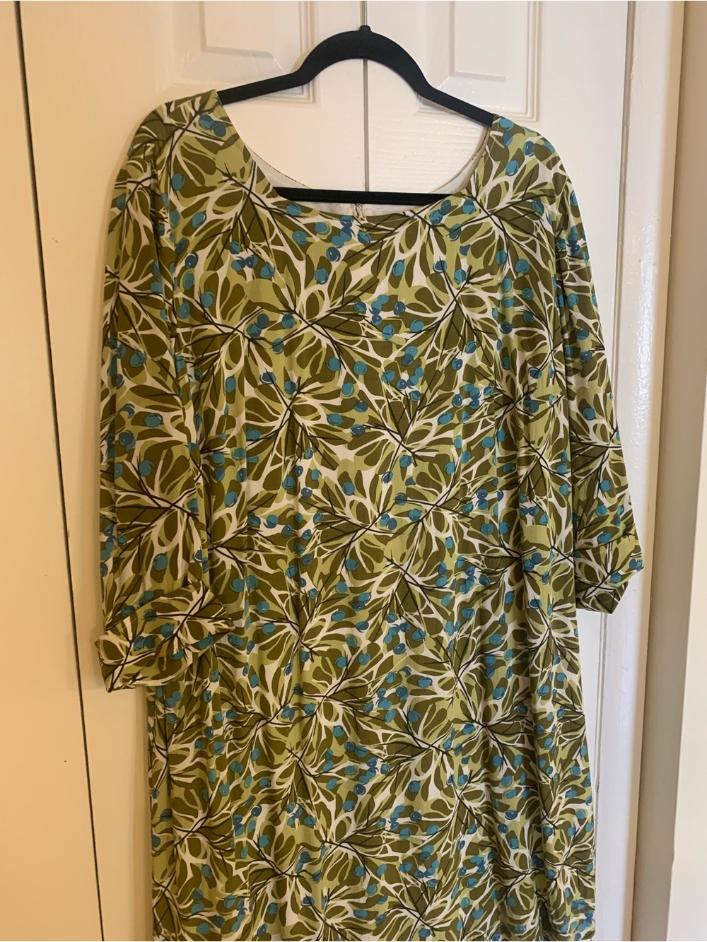 J. Jill Olive Green Botanical Tunic with Blue Accent Print